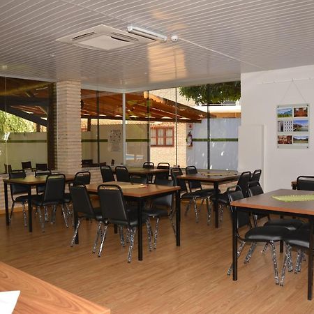 Hotel Salzburgo Ciudad del Este Luaran gambar