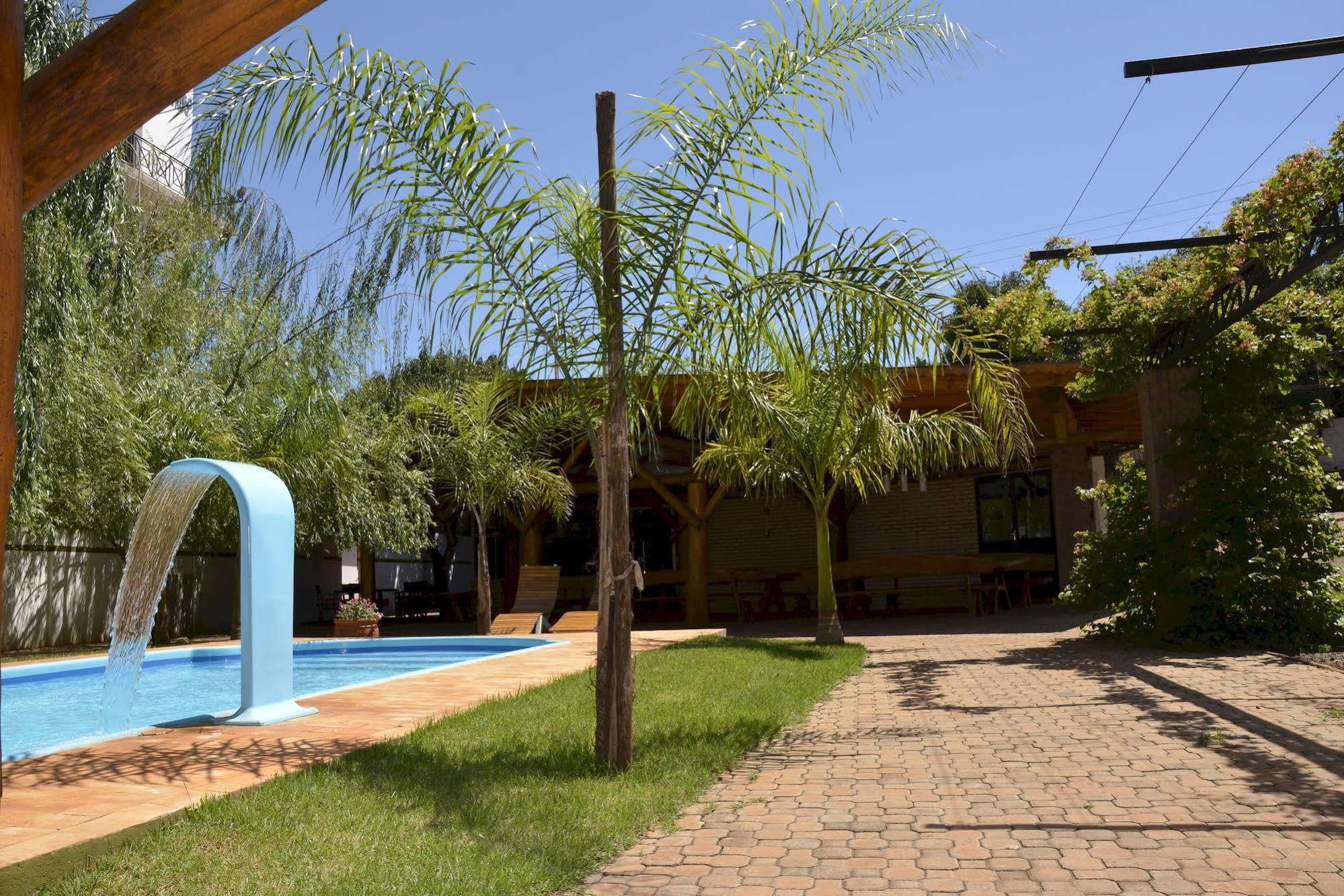 Hotel Salzburgo Ciudad del Este Luaran gambar